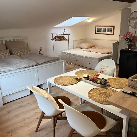 Ferienwohnung Landleben Fuer 2-3 Personen Edesheim Exterior photo