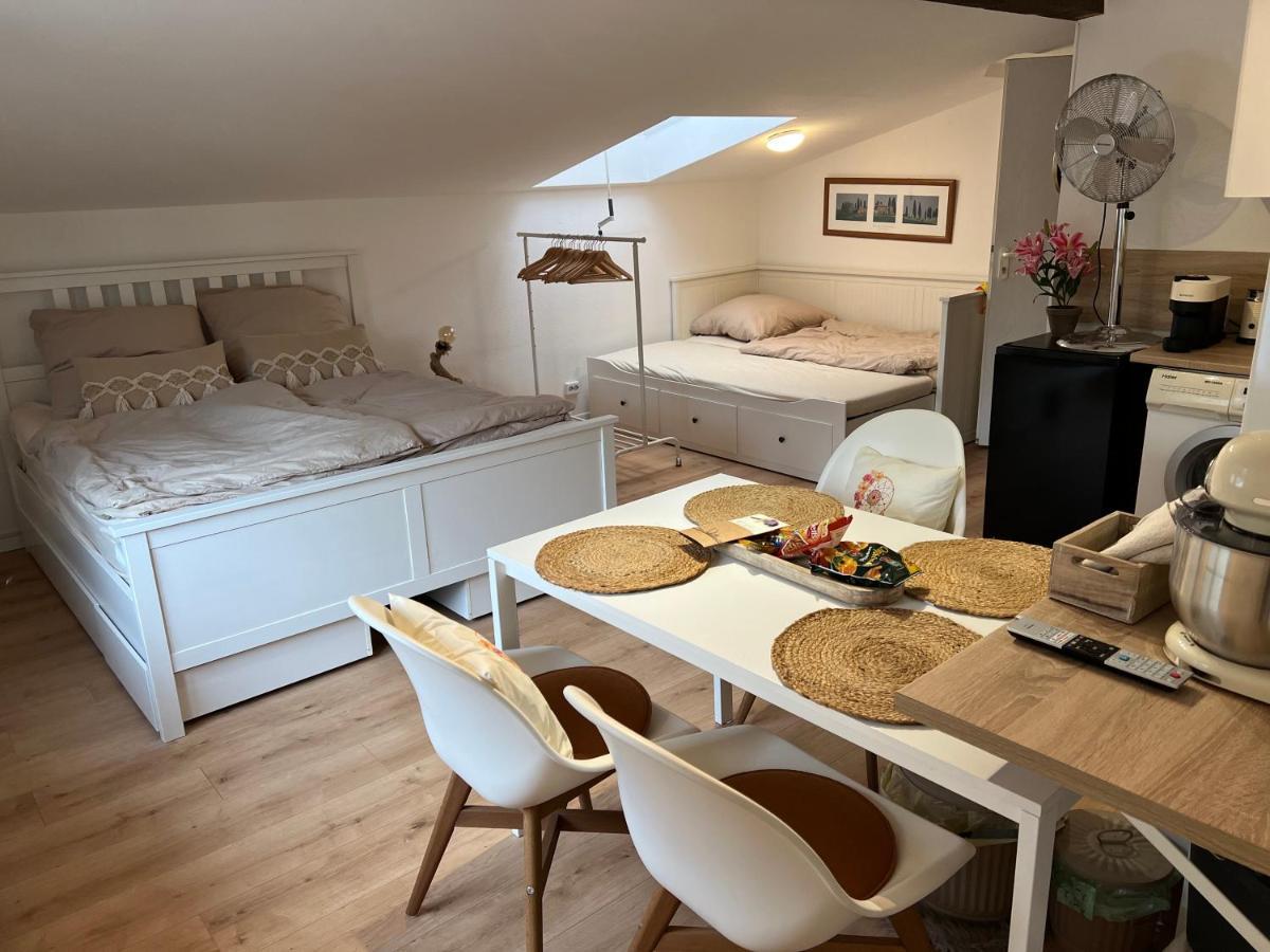 Ferienwohnung Landleben Fuer 2-3 Personen Edesheim Exterior photo